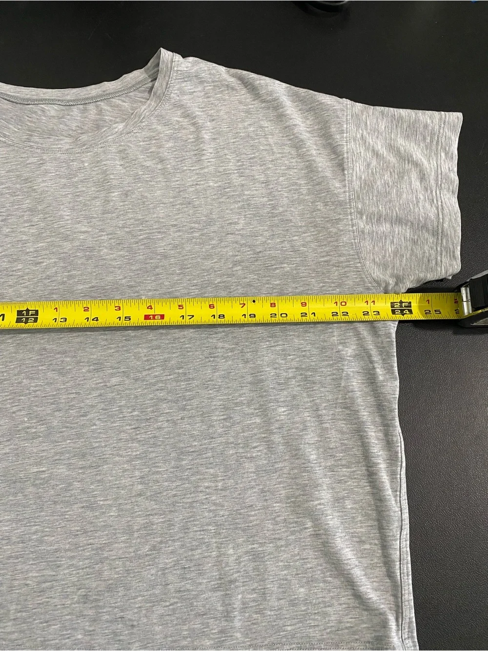 Lululemon Cates Cropped Relaxed Tee T Shirt Grey Short Sleeve 12 Athletic Boxy